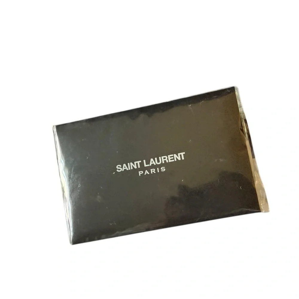 Saint Laurent Lou Belt Bag in Black Quilted Leather - Picture 3 of 8
